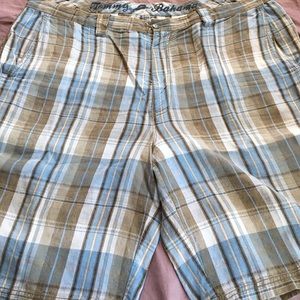 Tommy bahama flat front men’s 42 plaid shorts